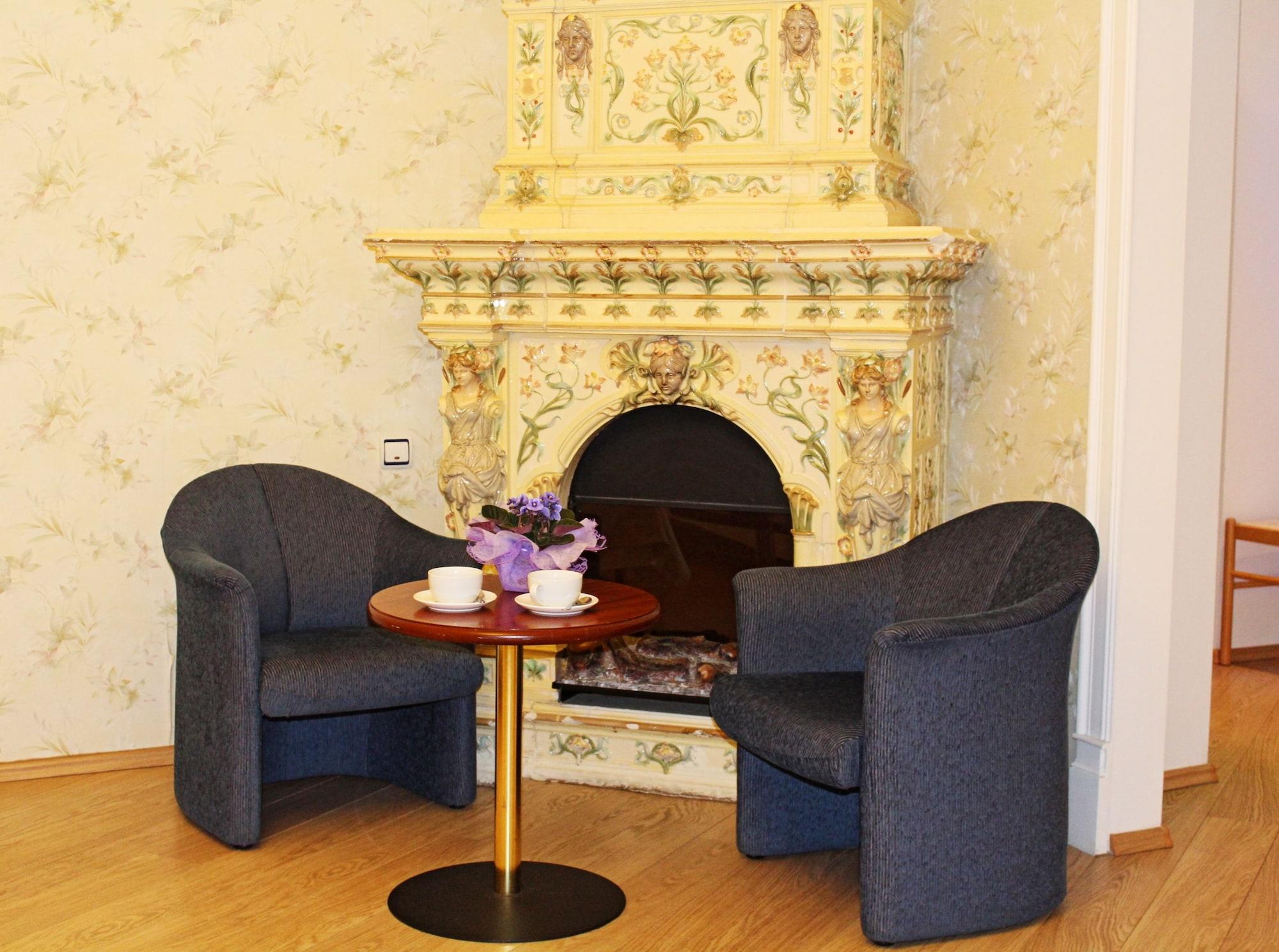 Nb With Free Parking Hotell