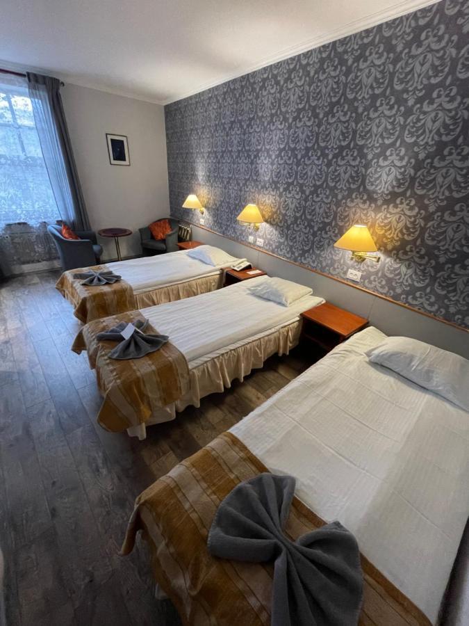 Viesnīca Nb With Free Parking Riga